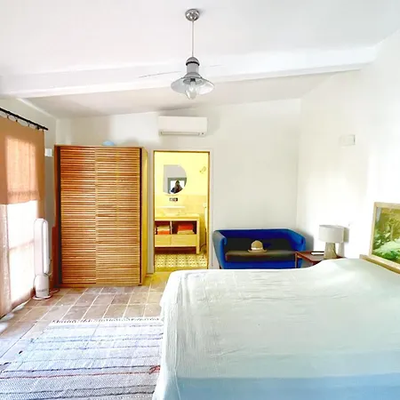 Charming House Cap D'antibes Tatil Evi *