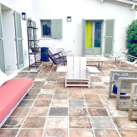 Charming House Cap D'antibes * Antibes